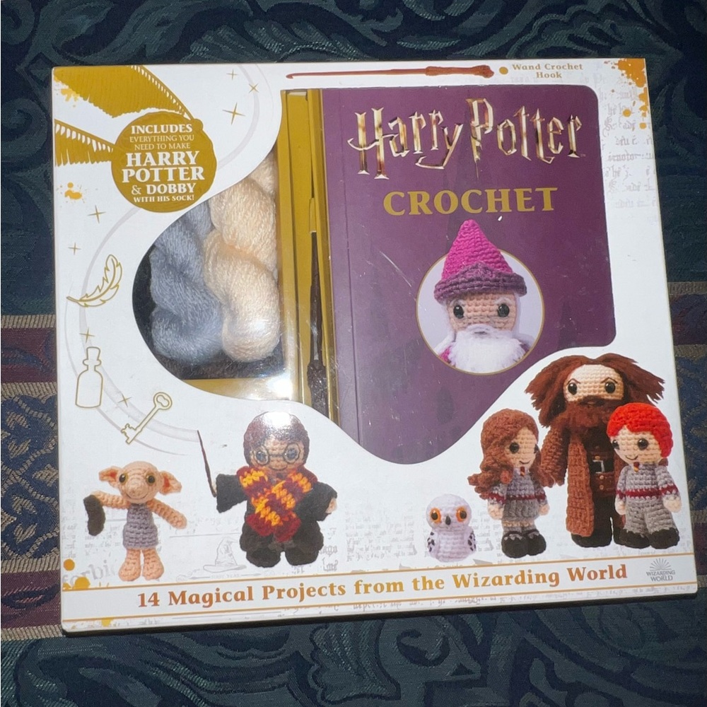 Harry Potter Crochet Kit with Yarn